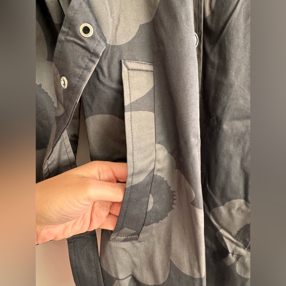 Marimekko NWT Rosi Juhlaunikko Trench Coat Large - Picture 9 of 11